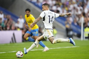 jinnianhui-包含那不勒斯发布备战花絮，赛前状态回暖，西甲任务艰巨，医务组通报恢复的词条